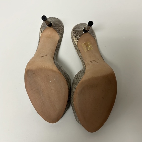 Gucci  Light Cream/Black Python Bamboo Heel Sandals Size 36 - Picture 9 of 10
